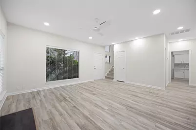 2668 Bering Drive #2668, Houston, TX 77057 - Photo 9