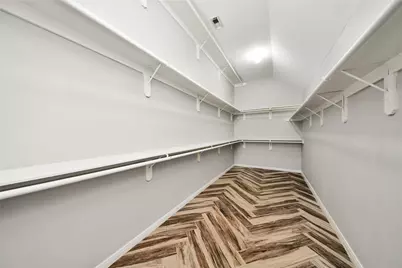 2622 Stonebury Lane, Sugar Land, TX 77479 - Photo 31