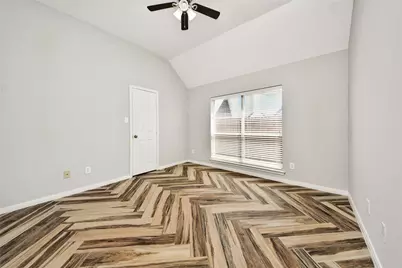 2622 Stonebury Lane, Sugar Land, TX 77479 - Photo 33