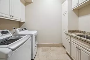 1110 Longmont Pl Ct, Houston, TX 77056 - Photo 27