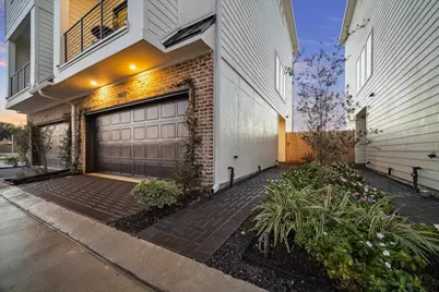 10614 Cascade Ledge Lane, Houston, TX 77025 - Photo 3