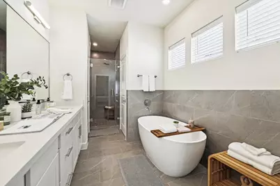 10614 Cascade Ledge Lane, Houston, TX 77025 - Photo 13