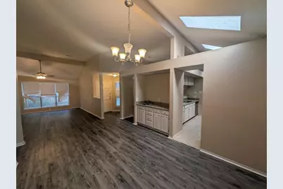 13007 Stancliff Oaks Street, Sugar Land, TX 77478 - Photo 11