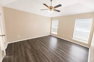 13007 Stancliff Oaks St, Sugar Land, TX 77478 - Photo 11