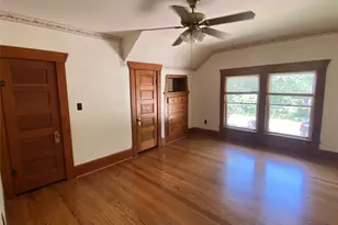 222 N 1st, Wallis, TX 77485 - Photo 19