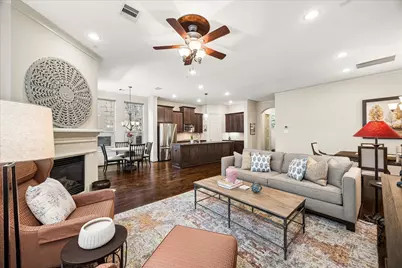 1517 Dyer Lake Lane, Houston, TX 77008 - Photo 11