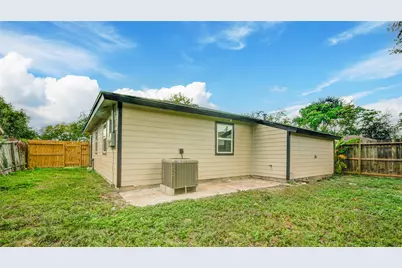 2306 19th Avenue N, Texas City, TX 77590 - Photo 29