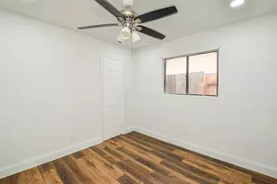 5519 Irish Hill Dr, Houston, TX 77053 - Photo 15
