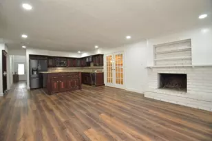 5519 Irish Hill Dr, Houston, TX 77053 - Photo 15