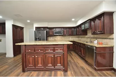 5519 Irish Hill Drive, Houston, TX 77053 - Photo 5