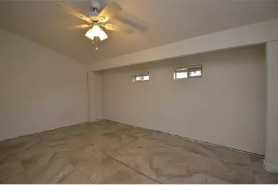 5519 Irish Hill Drive, Houston, TX 77053 - Photo 7