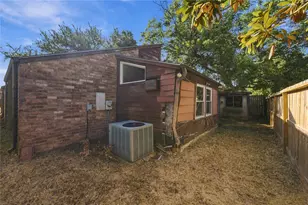606 Meadow Knoll Dr, Stafford, TX 77477 - Photo 7