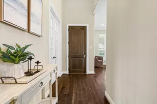 429 Holly Forest Dr, Conroe, TX 77384 - Photo 7