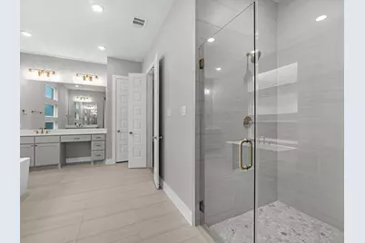 28318 Woodland Creek Court, Spring, TX 77386 - Photo 13