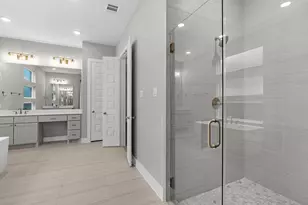 28318 Woodland Crk Ct, Spring, TX 77386 - Photo 13