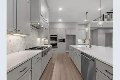 28318 Woodland Creek Court, Spring, TX 77386 - Photo 3