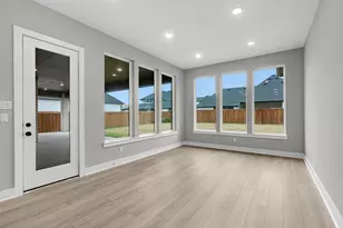 28318 Woodland Crk Ct, Spring, TX 77386 - Photo 5