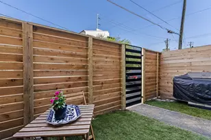 1039 Bonner St, Houston, TX 77007 - Photo 17
