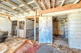 725 Choate Rd, Alvin, TX 77511 - Photo 5