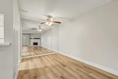 9552 Windswept Lane #9552, Houston, TX 77063 - Photo 7