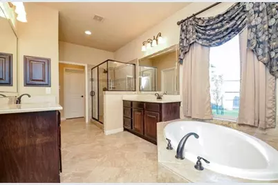 2703 Bonnie Bray Dr Drive, Katy, TX 77494 - Photo 39