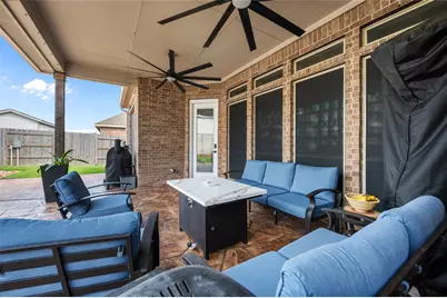 12411 Emerald Lane, Mont Belvieu, TX 77535 - Photo 37