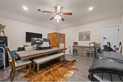 12411 Emerald Lane, Mont Belvieu, TX 77535 - Photo 29