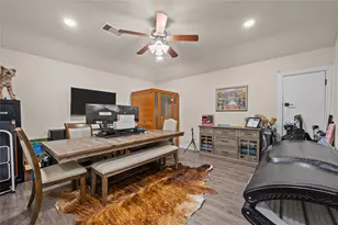 12411 Emerald Ln, Mont Belvieu, TX 77535 - Photo 29