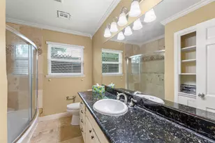 7722 Richmond Ave, Houston, TX 77063 - Photo 17