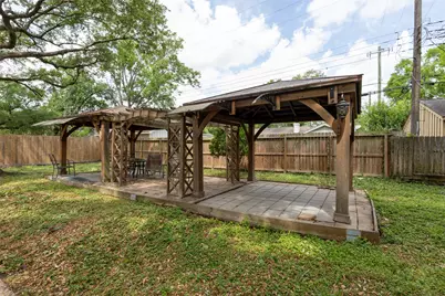 7722 Richmond Avenue, Houston, TX 77063 - Photo 29