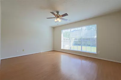 10015 Red Wolf Lane, Houston, TX 77064 - Photo 9