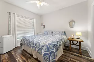 22516 Bay Point Dr, Galveston, TX 77554 - Photo 21