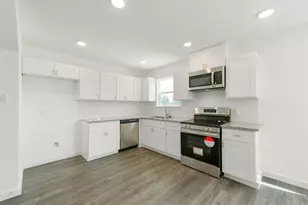 8713 Southwark St, Houston, TX 77028 - Photo 5