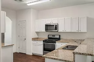 2037 Vanamen Ct, Conroe, TX 77304 - Photo 7