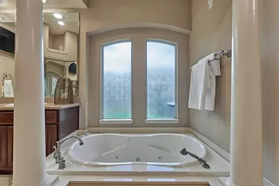 13216 Autumn Ash Drive, Conroe, TX 77302 - Photo 27