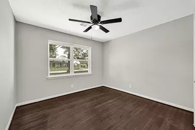 231 Ravenhead Drive, Houston, TX 77034 - Photo 15