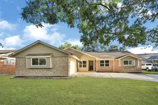 231 Ravenhead Dr, Houston, TX 77034 - Photo 1