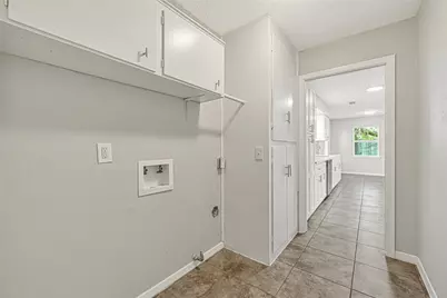 231 Ravenhead Drive, Houston, TX 77034 - Photo 13