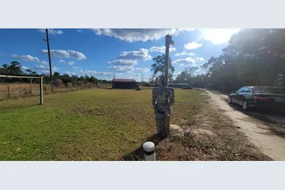 18500 Fm 2090 Road, Conroe, TX 77306 - Photo 23