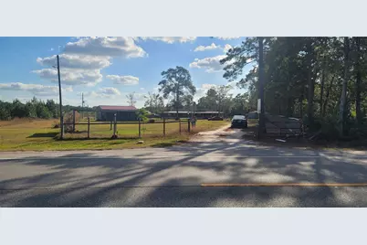 18500 Fm 2090 Road, Conroe, TX 77306 - Photo 25