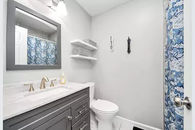 10203 Hollow Canyon Drive, Sugar Land, TX 77498 - Photo 13