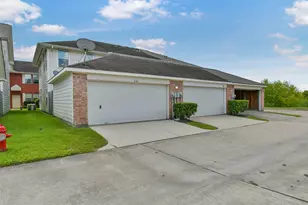 2121 Kemah Village Dr, Kemah, TX 77565 - Photo 19