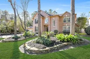 62 N Goldenvine Cir, The Woodlands, TX 77382 - Photo 3