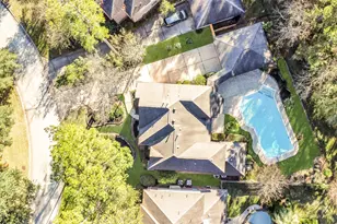 62 N Goldenvine Cir, The Woodlands, TX 77382 - Photo 37