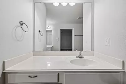 8114 Stoneyway Drive, Houston, TX 77040 - Photo 25
