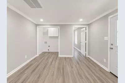 705 Collins Street, Dayton, TX 77535 - Photo 7