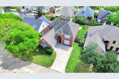 1611 Barton Creek Trail, Katy, TX 77450 - Photo 3