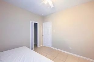 8717 Peachtree St, Houston, TX 77016 - Photo 7