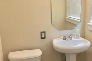 918 W 26th St, Houston, TX 77008 - Photo 17