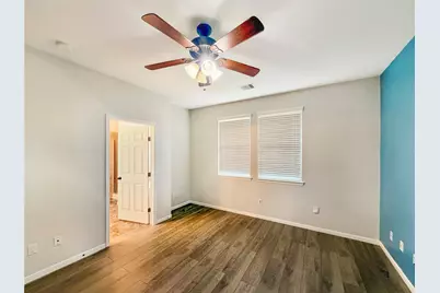 4710 Meadow Way Drive, Deer Park, TX 77536 - Photo 5